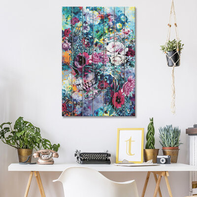 Trinx Denetra Surreal Skull