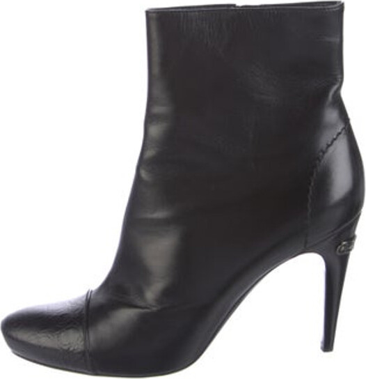 luvion vuitton boots