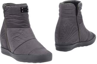 GUESS Ankle boots - Item 11241096