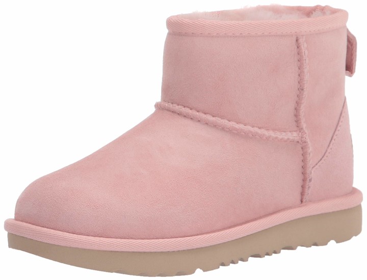 pink boy uggs