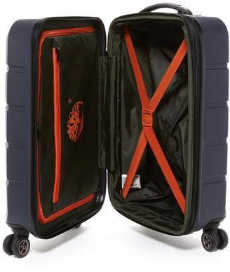 Timberland Wellington 20\" Hardside Expandable Spinner Carry-On