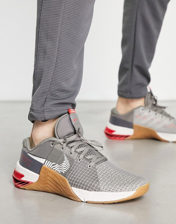 nike metcon 4 burgundy crush