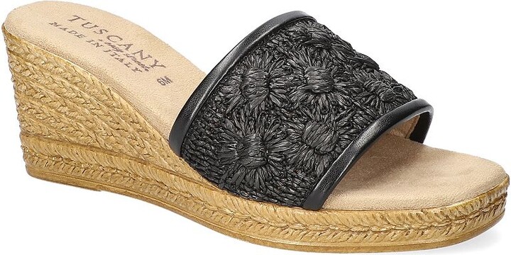 Easy Street Shoes Ricci Tuscany Women's Wedge Sandals