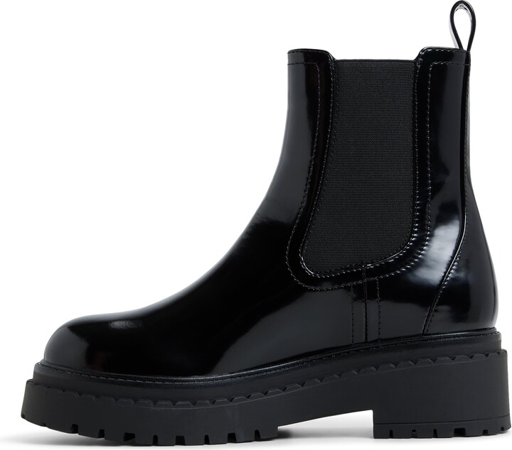 Call it SPRING Women's Zayra Chelsea Boot