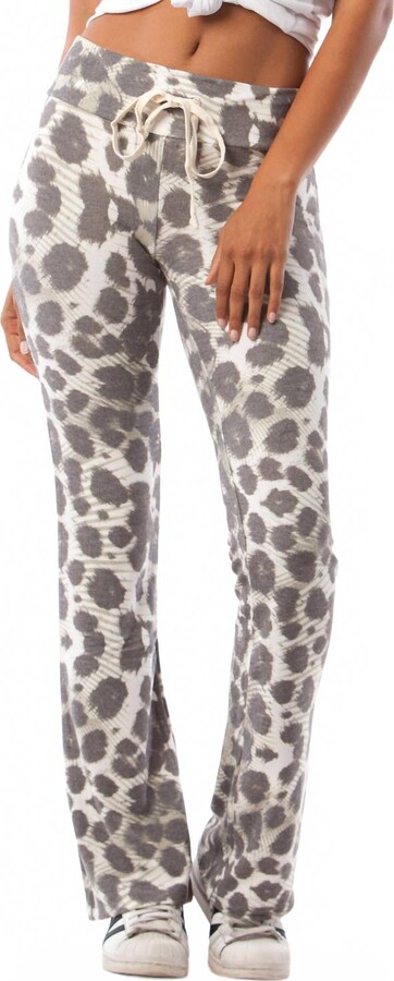 Playground Women's Leopard Printed Sweatpants In Olive