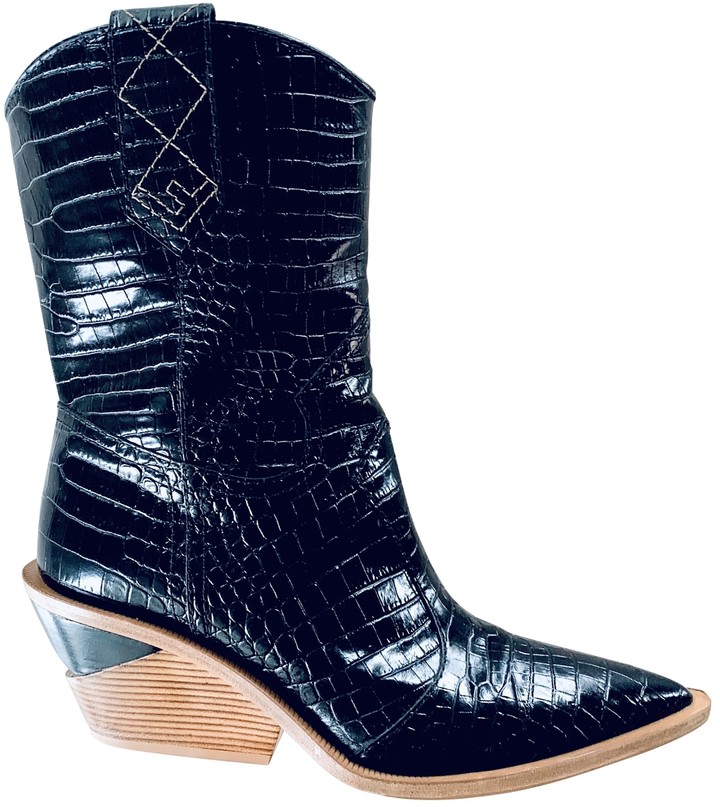 fendi cowgirl boots