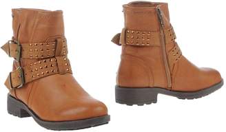 Refresh Ankle boots
