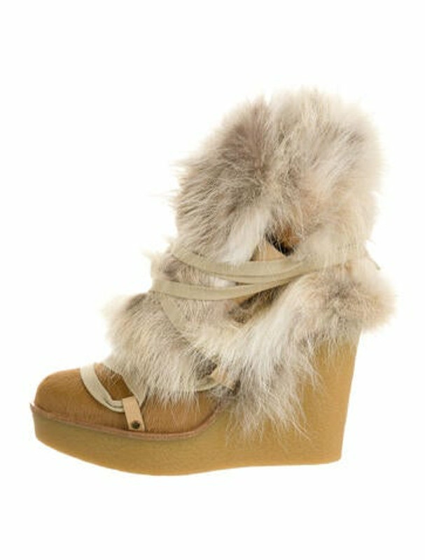 chloe fur boots