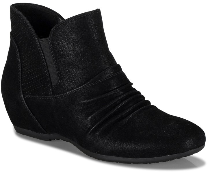 bare traps pixie boots