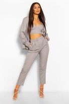 Thumbnail for your product : boohoo Woven Tailored Pleat Tapered Trouser