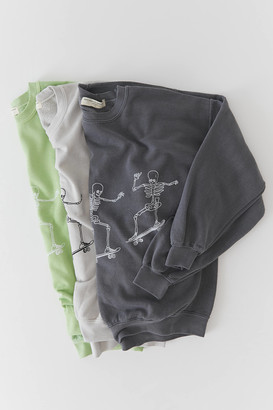 Skateboarding skeleton sweatshirt Clearance