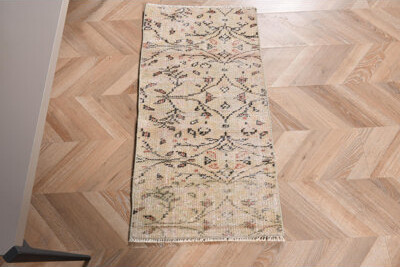 Bungalow Rose Handmade Turkish Oushak Runner Rug in Beige for Hallway with Antique Look and Oriental Design