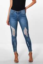 Thumbnail for your product : boohoo Petite Luci Rip Detail Fray Hem Skinny Jean