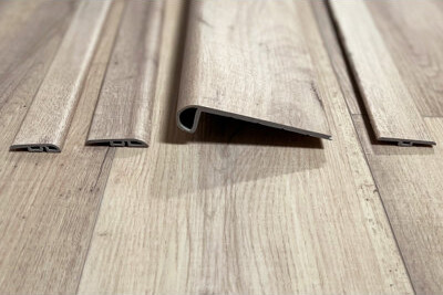 Majesta Vinyl 0.2" Thick x 4.5" Wide x 94" Length Stair Nose in Brown