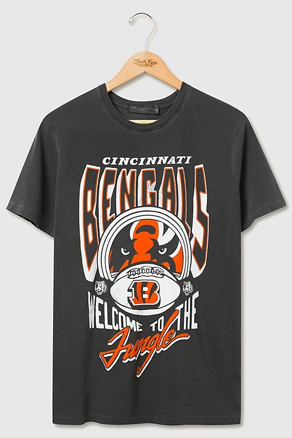 Junk Food Clothing NFL Cincinnati Bengals Eyes Vintage Inspired Tee in Black