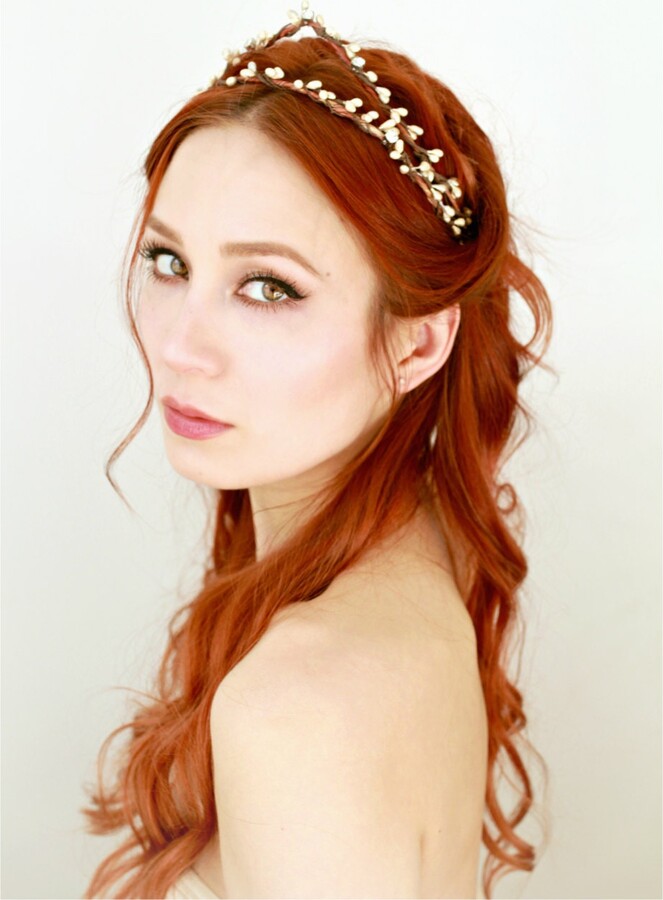 bridal wreath headpiece