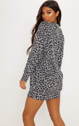 PrettyLittleThing Grey Knitted Leopard Print Jumper Dress