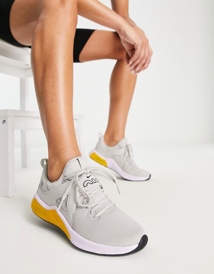 nike women's air max bella 2 training shoe