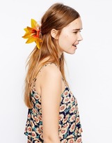 Thumbnail for your product : Johnny Loves Rosie Lily Flower Hair Clip