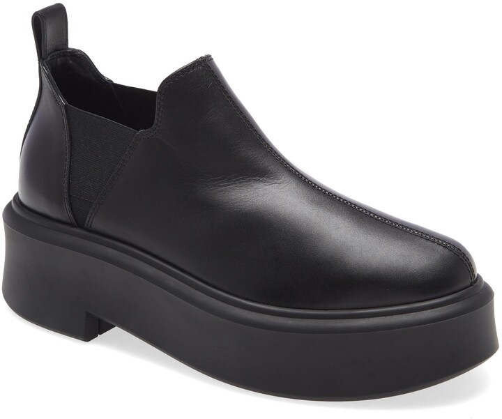 the row chelsea boot