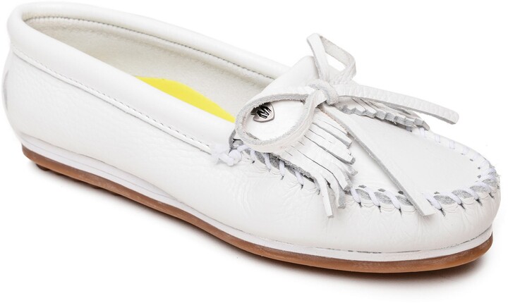 NIB Minnetonka Smooth Leather Moc 614 White women shoes