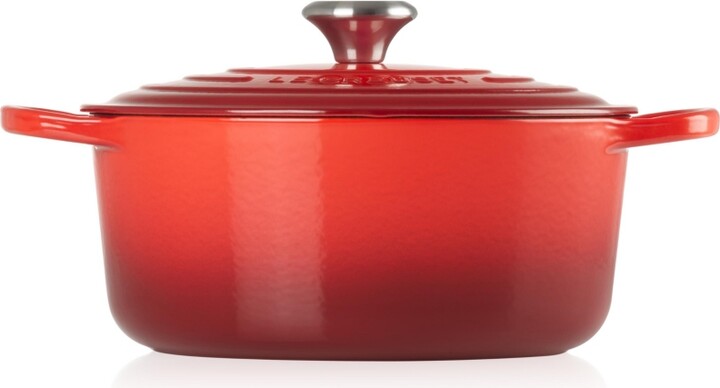Martha Stewart Collection 4-Qt. Enameled Cast Iron Round Dutch Oven with  Poinsettia Finial, Created for Macy's - Macy's