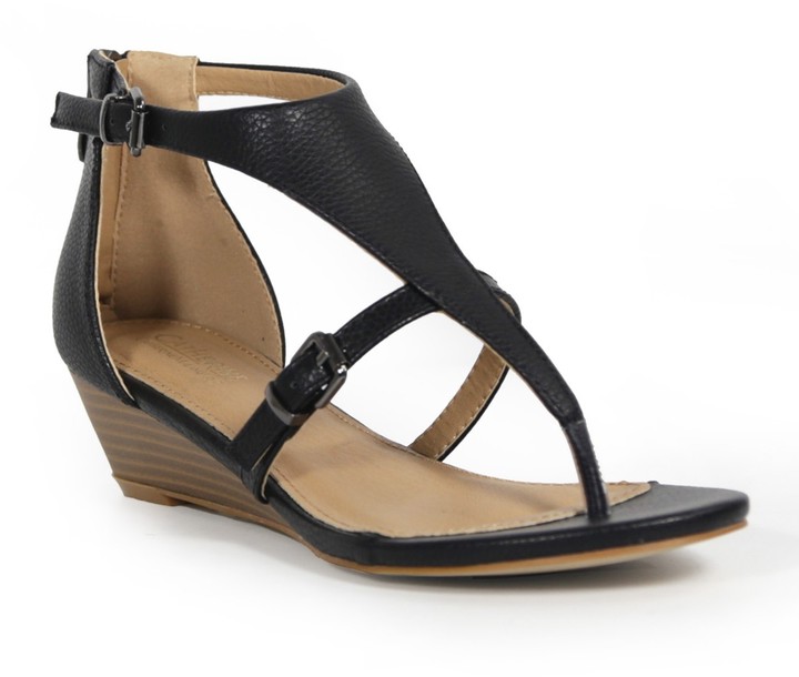 cute low wedge sandals