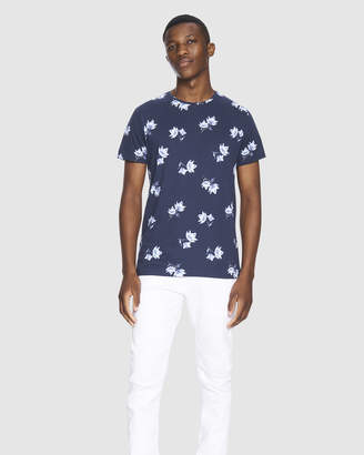 yd. Manny Floral Tee