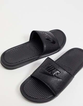 nike benassi triple black