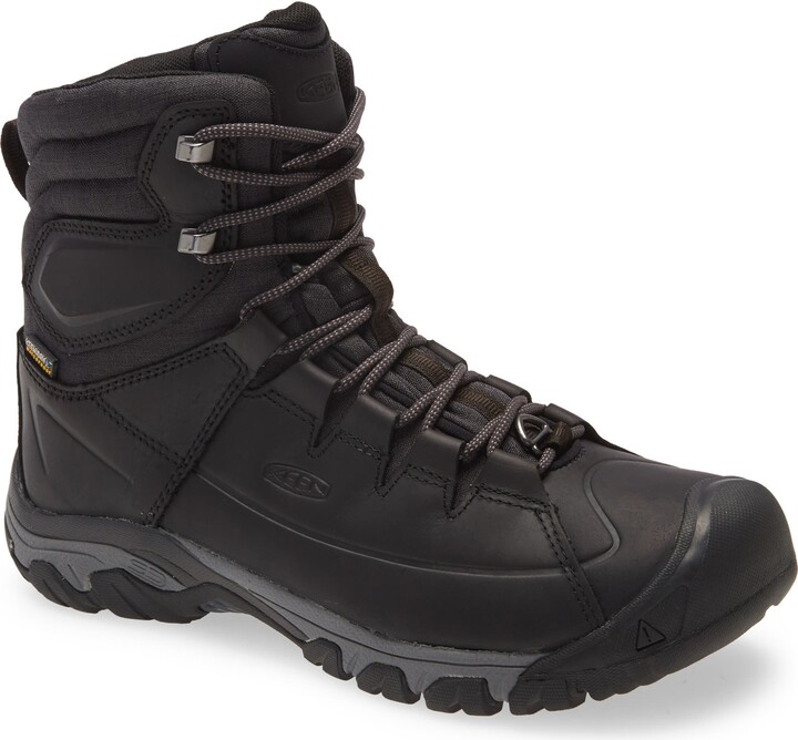 athletic winter boots