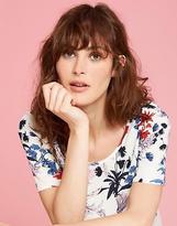 Thumbnail for your product : Joules Womens Hannah Woven Shell Top in Viscose in Cream Fay Floral Mid Border