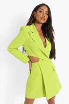 Thumbnail for your product : boohoo Twist Cut Out Pocket Detail Blazer Dress