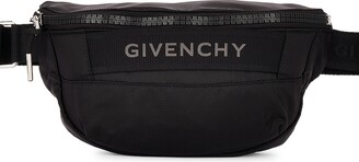 ジバンシー　gジップ　ショルダーバッグ　g gip GIVENCHYの新たなステートメントバッグ『G ZIP』