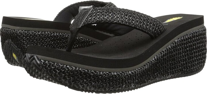 Volatile Island Women's Wedge Shoes Black : 6 M, Textile