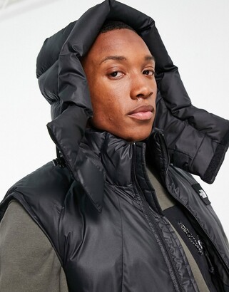 The North Face Phlego Himalayan synthetic vest in black - ShopStyle Jackets
