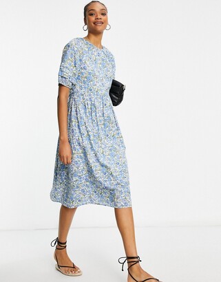 Y.A.S cotton midi smock dress in blue ditsy floral - MULTI