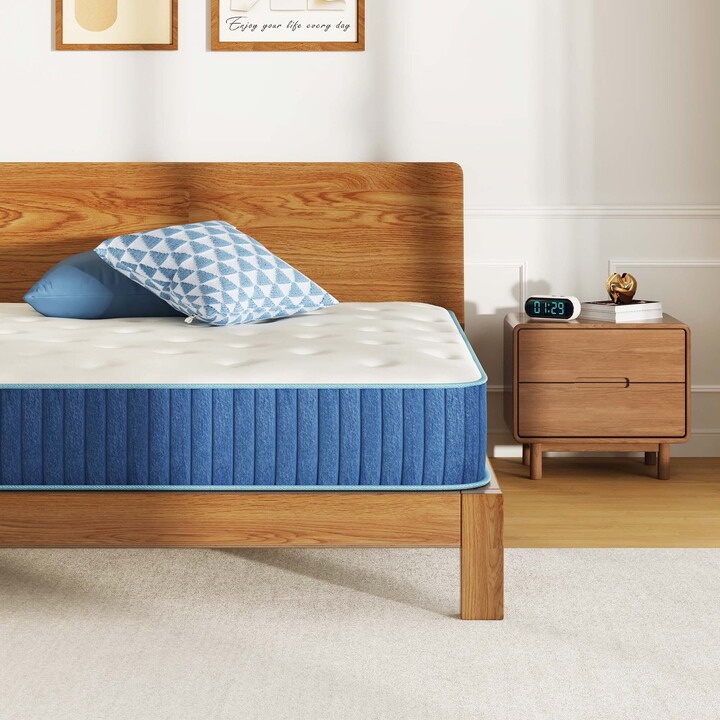 EGOHOME ChillWeave King Mattress, 10" Hybrid Mattress in a Box, Medium