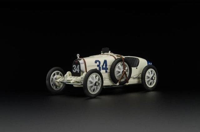 CMC International Bugatti T35 #34 National Color Project USA Limited Edition to 500 pieces Worldwide 1/18 Diecast Model Car by CMC