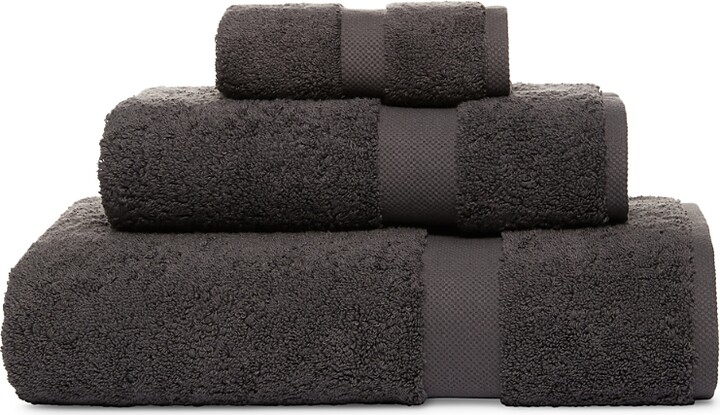 Matouk Lotus Fingertip Towel