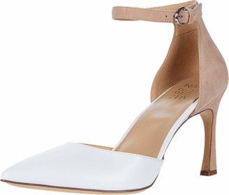 white naturalizer pumps