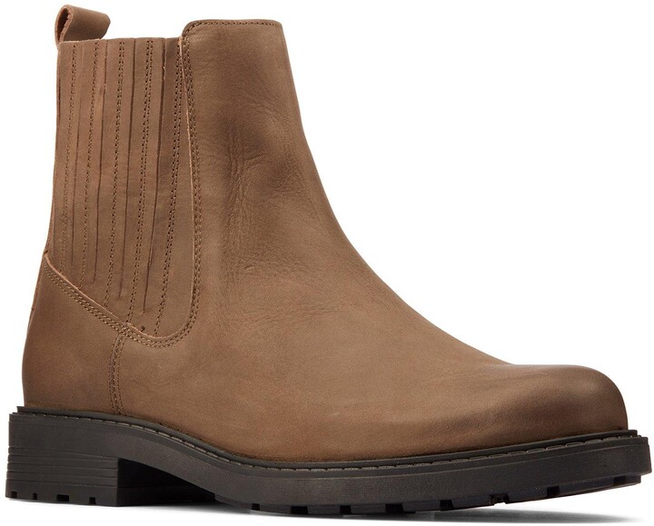 clarks wide fit chelsea boots