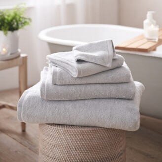 The White Company Waffle Edge Spa Face Cloth - ShopStyle Towel Bundle