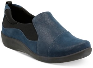 clarks womens shoes cloudsteppers