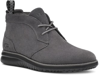gray man uggs