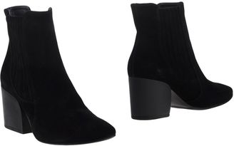 Fabi Ankle boots