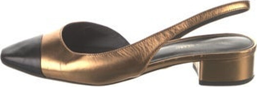 Veronica Beard Leather Slingback Flats Black & Gold Colorblock Pattern Semi-Pointed Toes Includes Dust Bag Unfortunately due to restrictions this item may not be eligible for shipping in all areas.