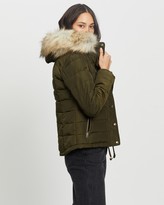 Thumbnail for your product : Topshop Quilted Puffer Jacket