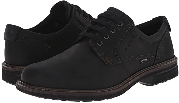 ecco tie shoes