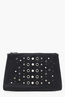 boohoo Womens Maisy Pearl And Eyelet Zip Top Clutch