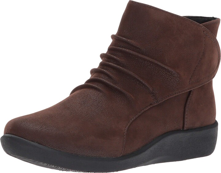 clarks booties canada